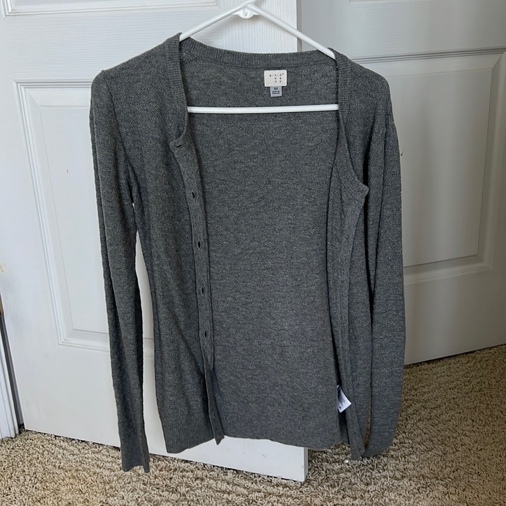 gray cardigan